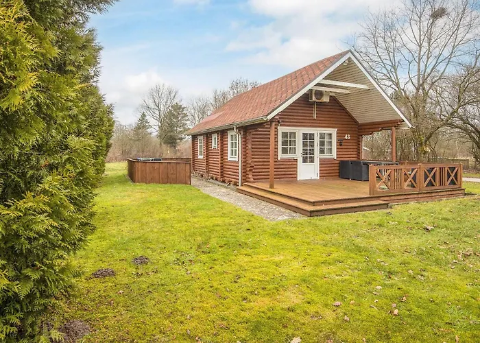 Semesterbostad 6 Person In Hovborg